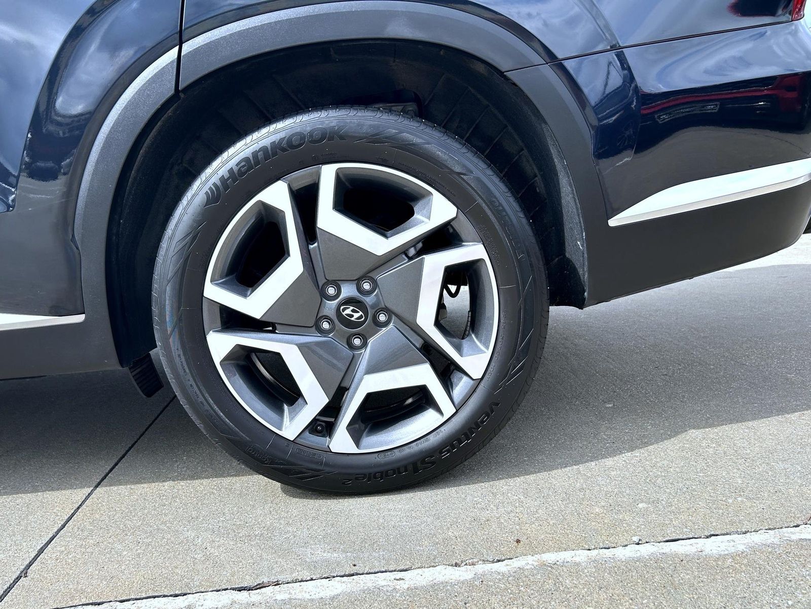 2023 Hyundai Palisade Limited photo 24
