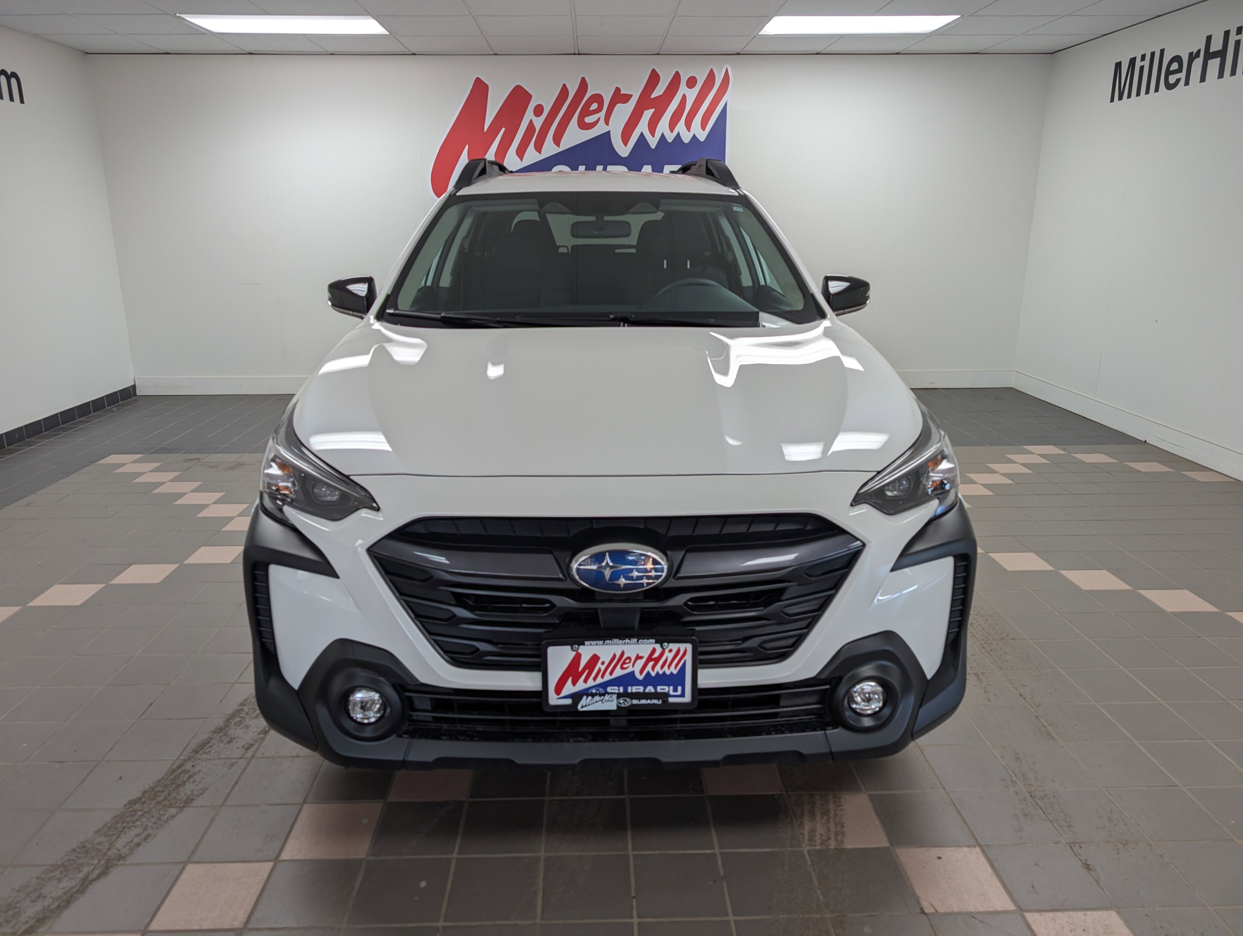 2025 Subaru Outback Premium photo 3