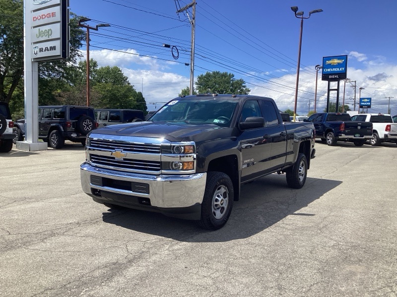 2016 Chevrolet Silverado 2500HD Work Truck photo 2