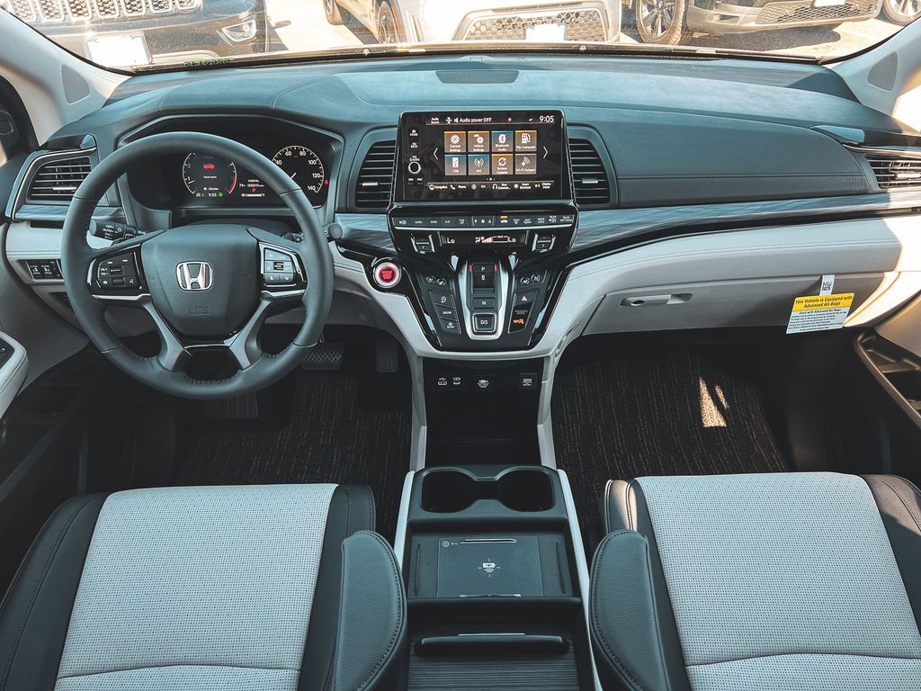 2026 Honda Odyssey Elite photo 32