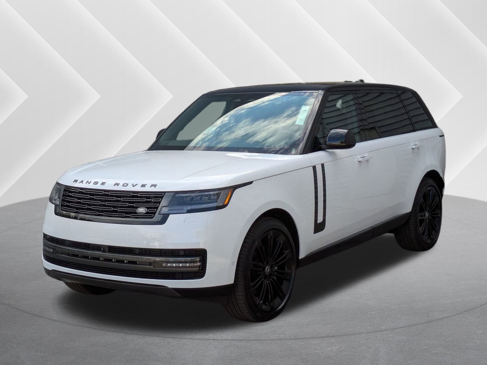 2025 Land Rover Range Rover SE's photo