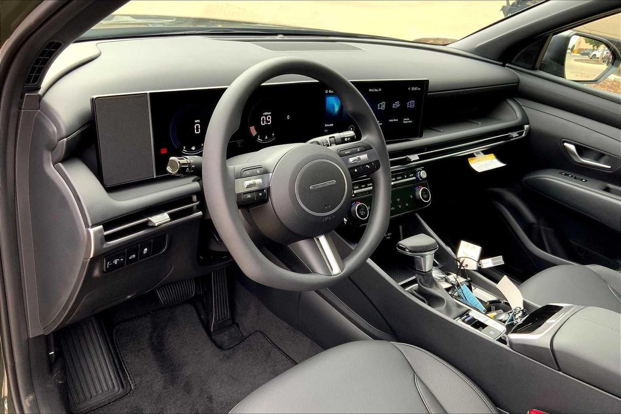 2026 Hyundai Santa Cruz SEL photo 7