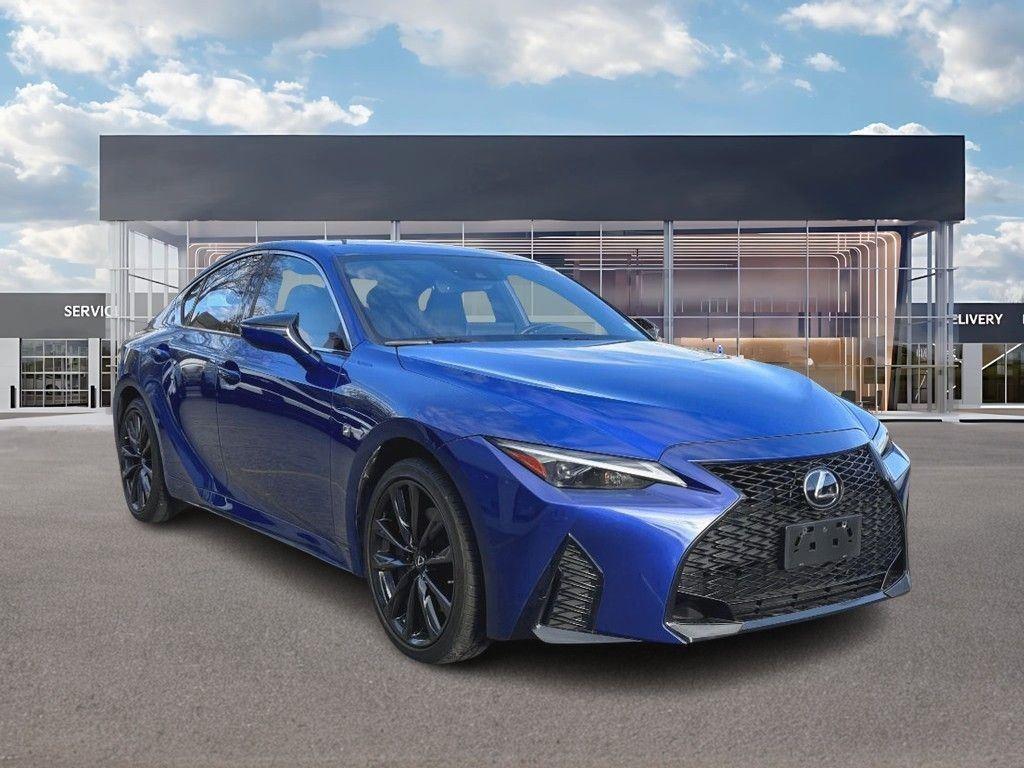 2021 Lexus IS 350 F SPORT photo 3