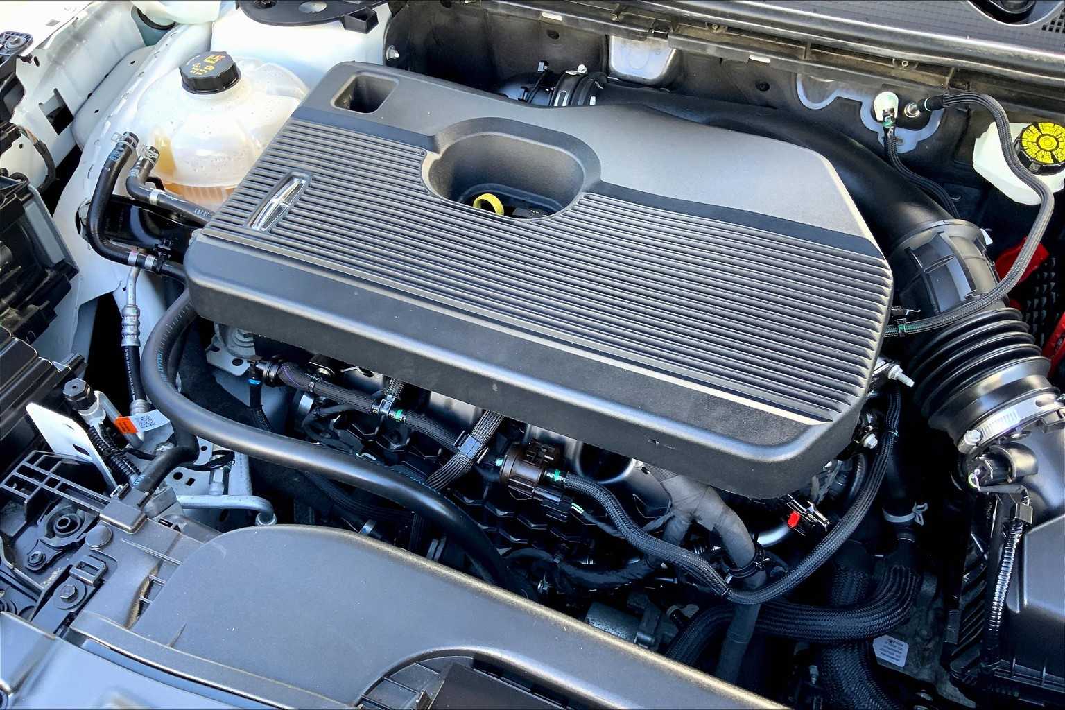 2020 Lincoln Corsair Standard photo 28