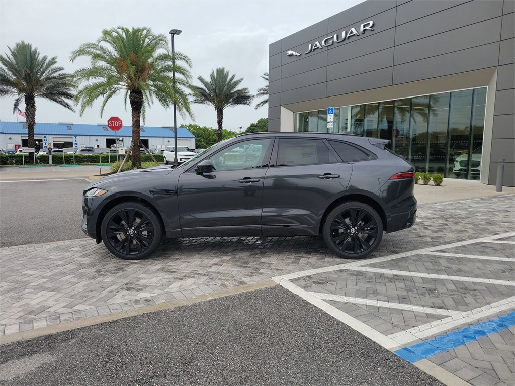 2026 Jaguar F-PACE P400 R-Dynamic S photo 2