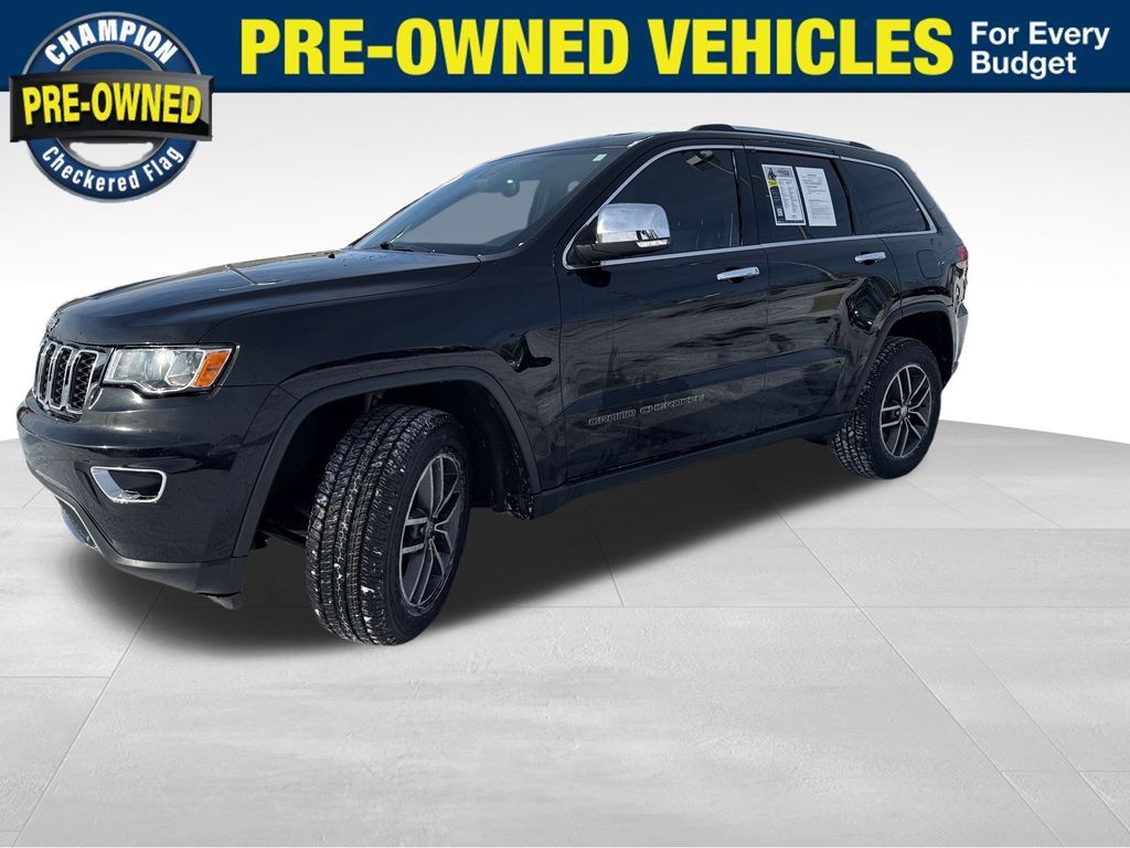 2017 Jeep Grand Cherokee Limited's photo