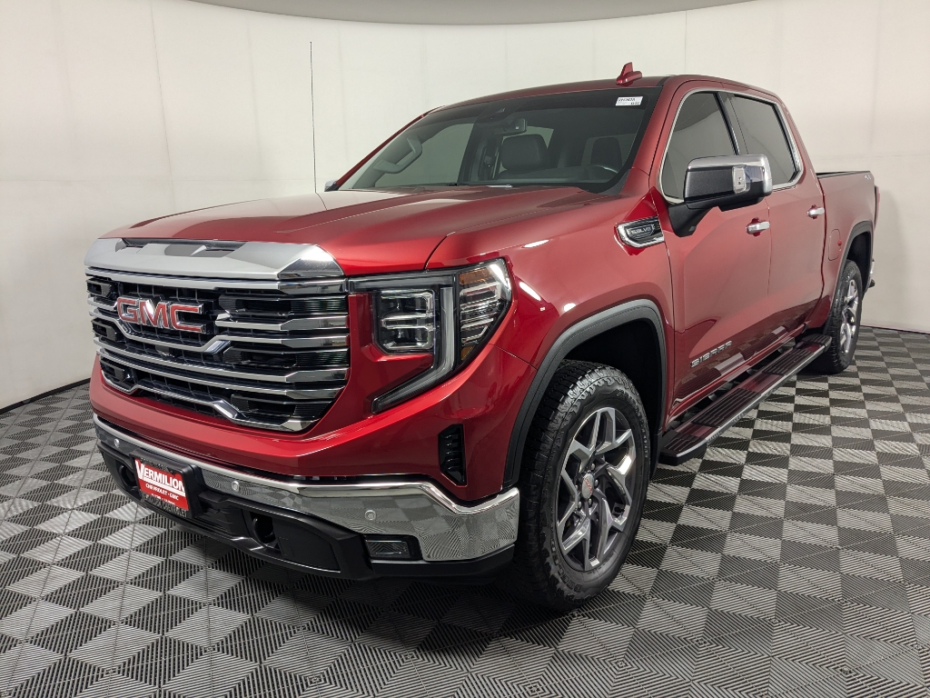 2022 Gmc Sierra 1500 SLT photo 3