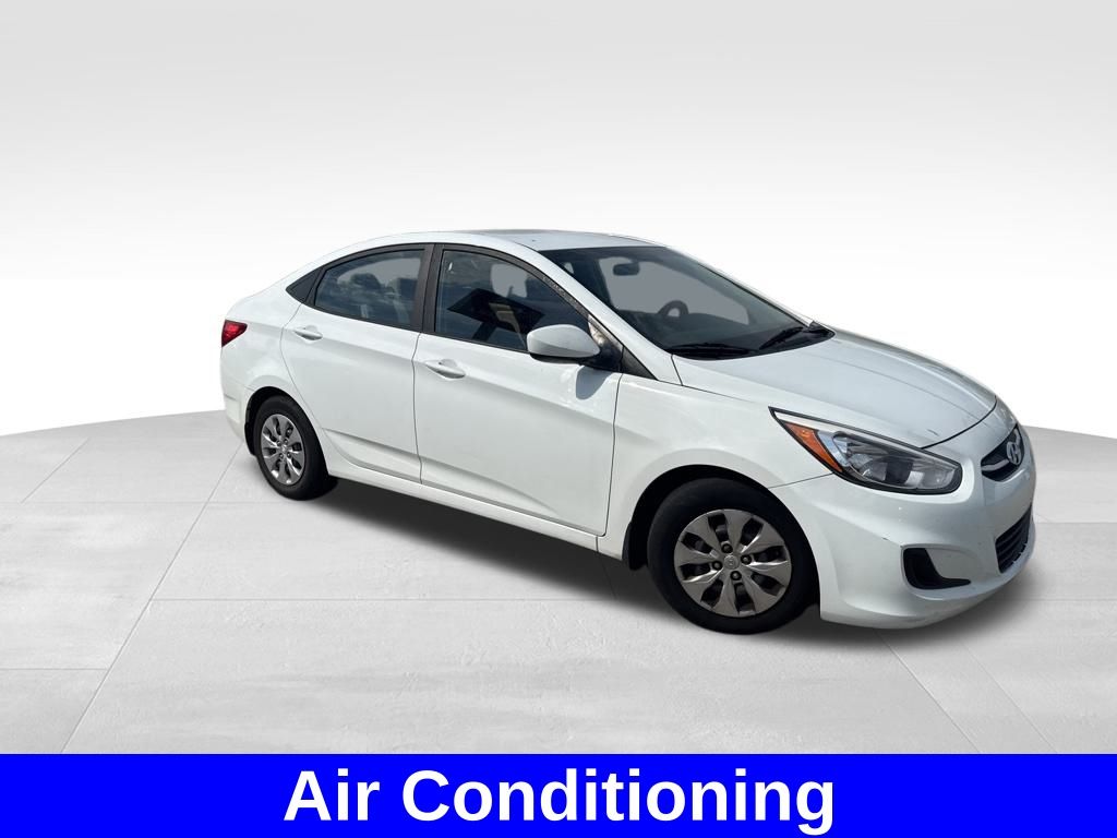 2016 Hyundai Accent SE photo 9