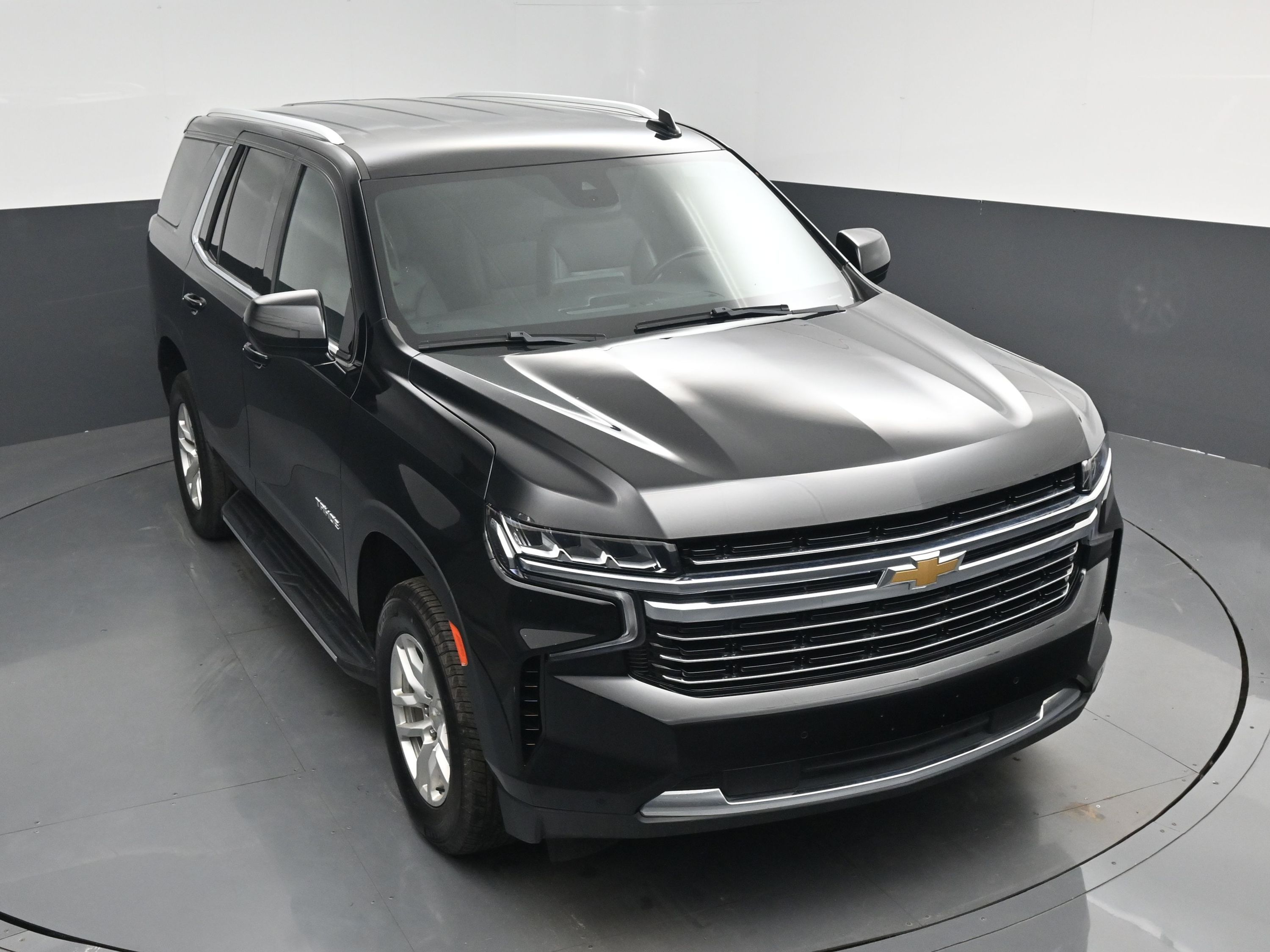 2023 Chevrolet Tahoe LT photo 12