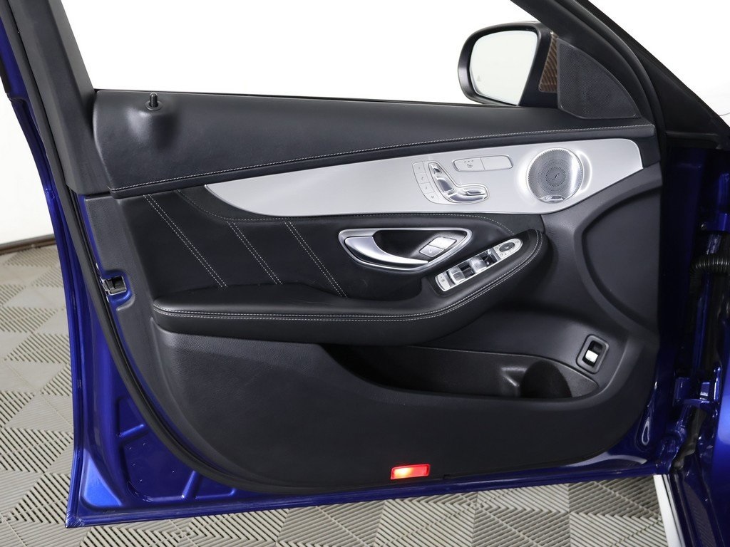 2019 Mercedes Benz C AMG 63 S photo 23