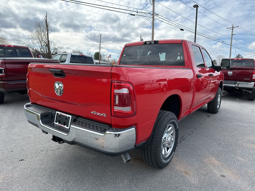 2024 Ram 3500 Tradesman photo 3