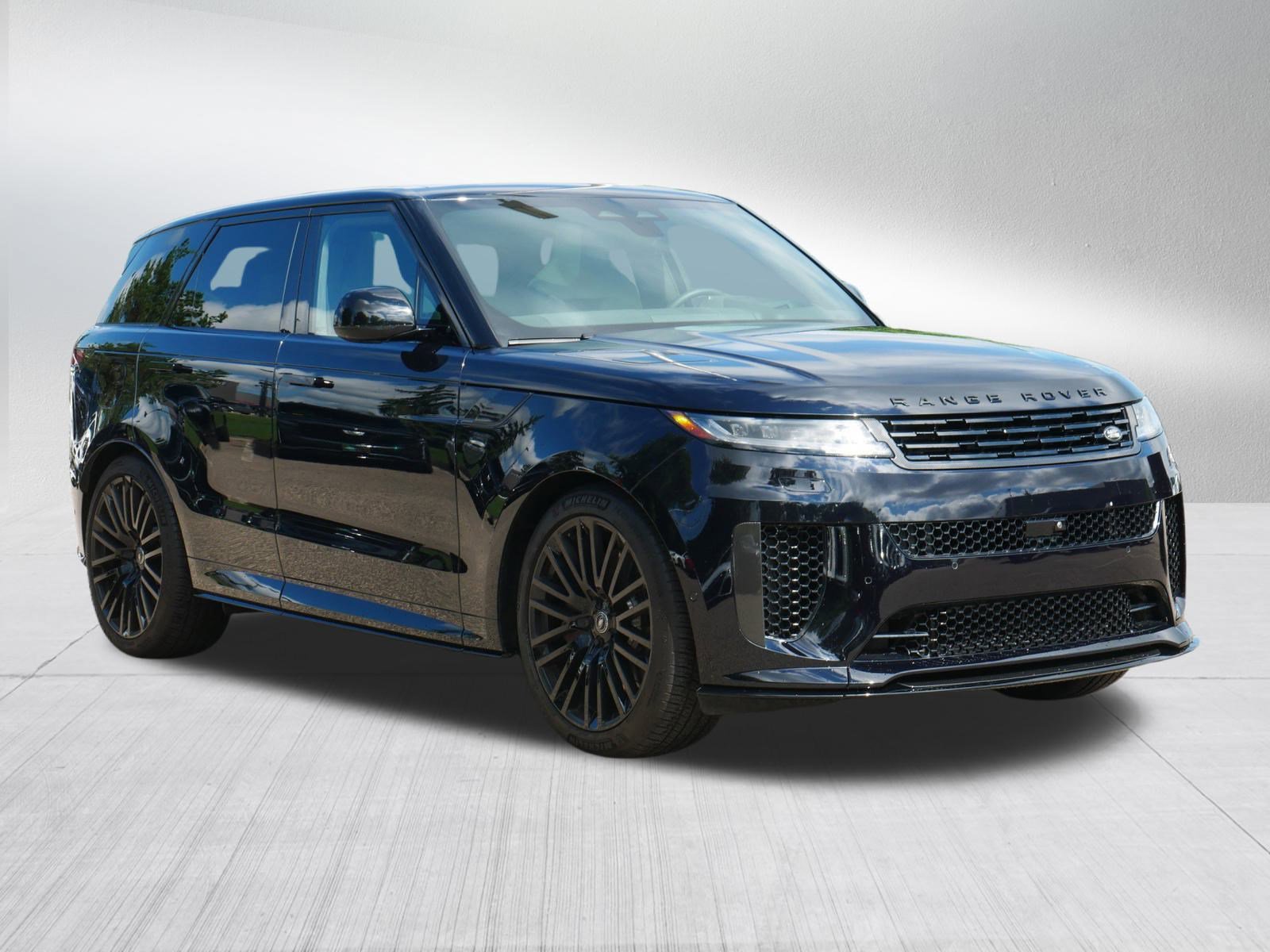 2025 Land Rover Range Rover Sport photo 2