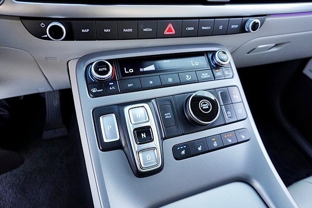 Used 2024 Red Hyundai Limited image 32