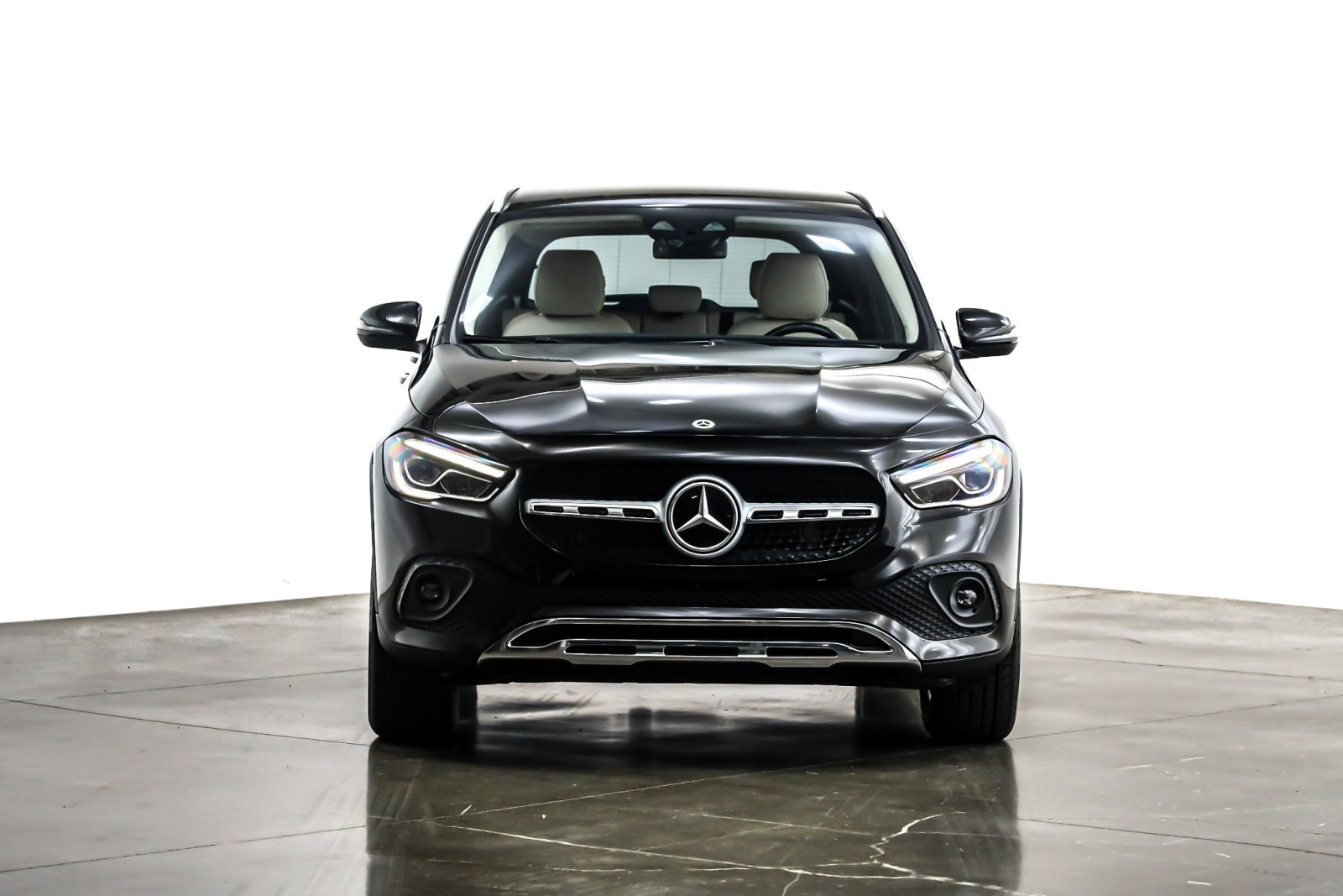 2023 Mercedes Benz GLA 250 4MATIC photo 2