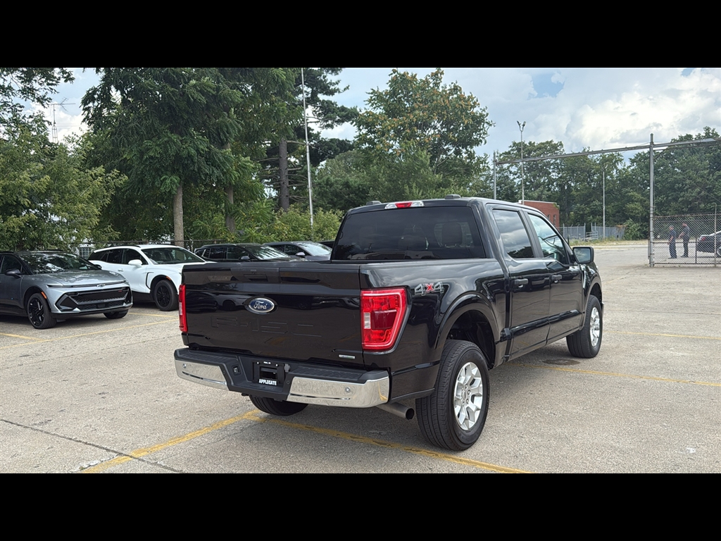 2023 Ford F-150 XL photo 4