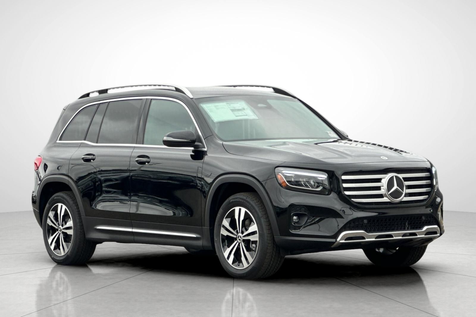 2025 Mercedes Benz GLB 250 photo 23