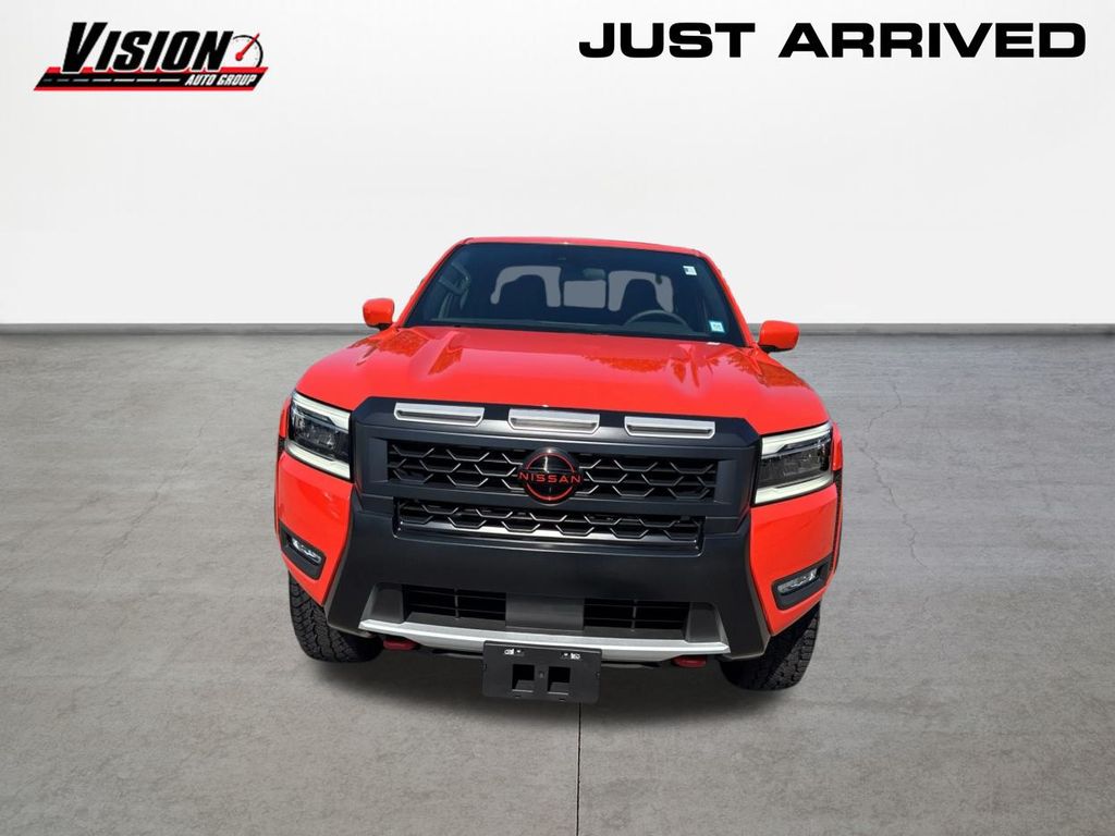 2025 Nissan Frontier PRO-4X photo 2