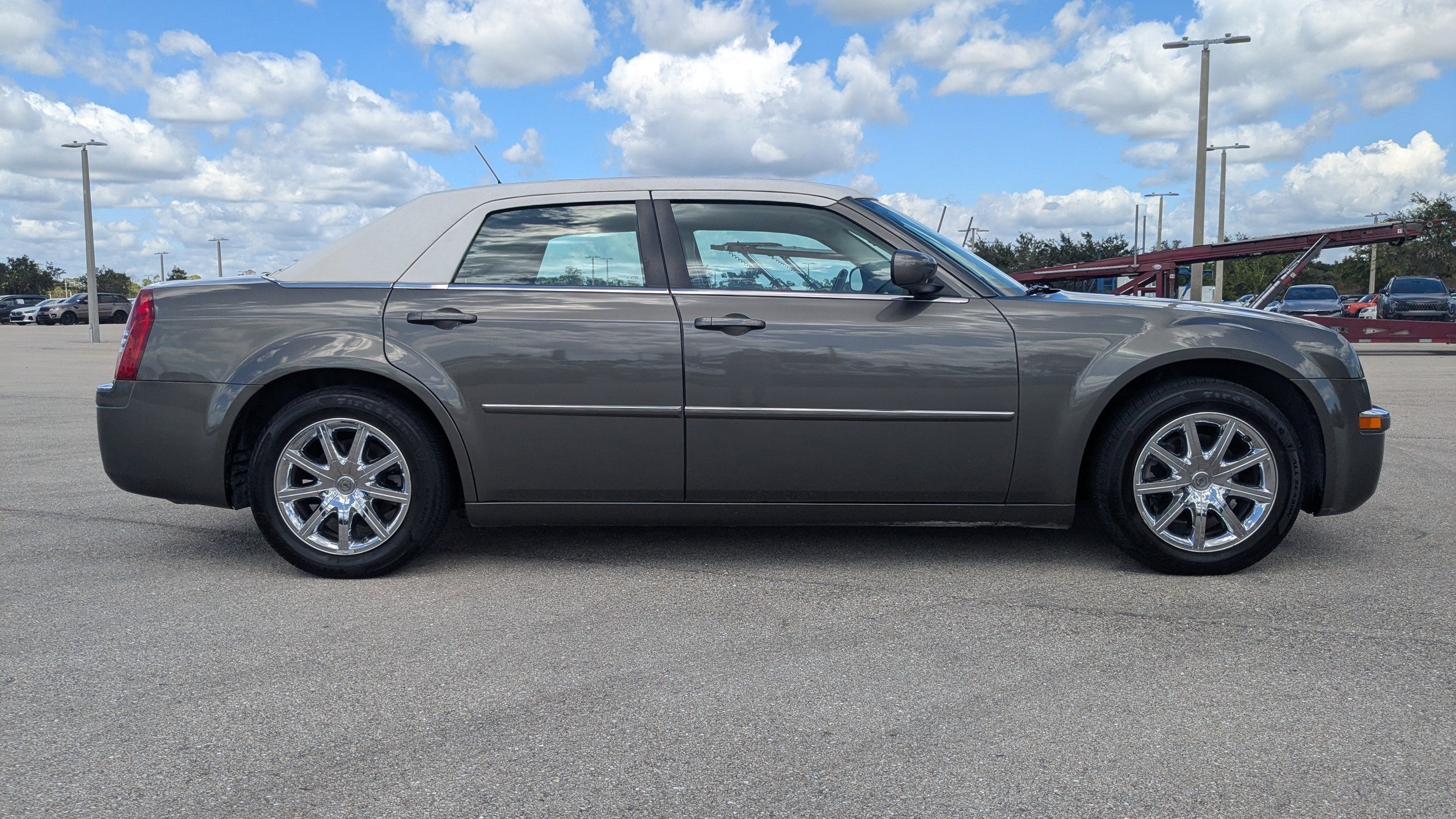 2008 Chrysler 300 Limited photo 3