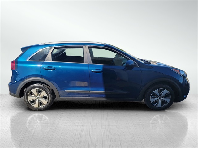 2019 Kia Niro LX photo 2