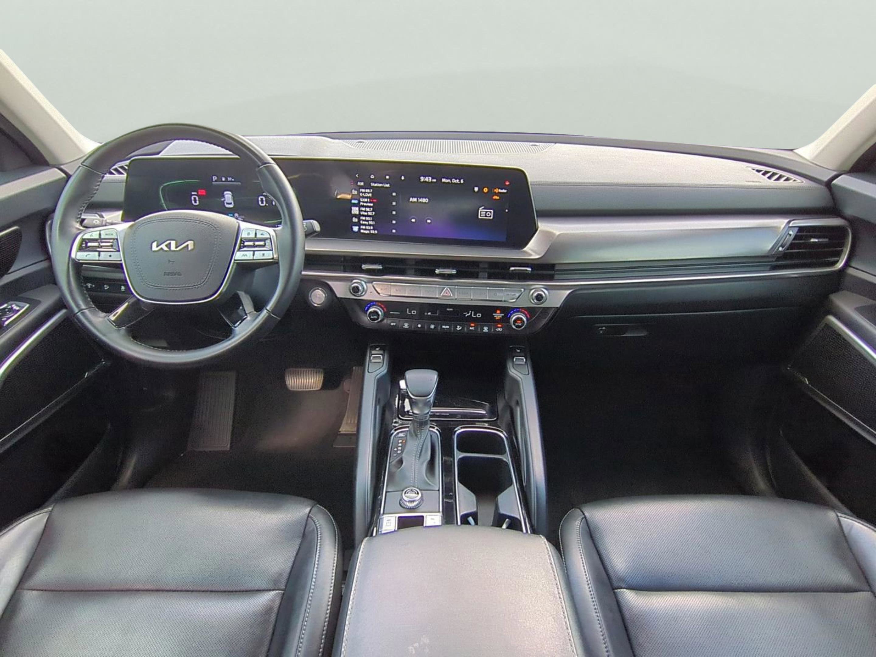 2023 Kia Telluride S photo 18