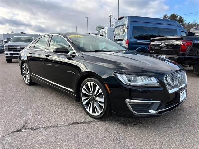 2018 Lincoln MKZ Reserve's photo