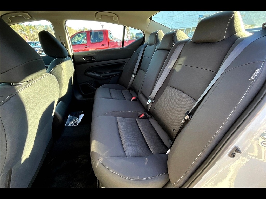 2025 Nissan Altima 2.5 S photo 10