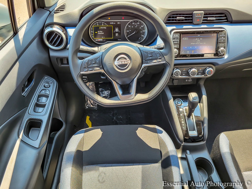 2025 Nissan Versa SV photo 10