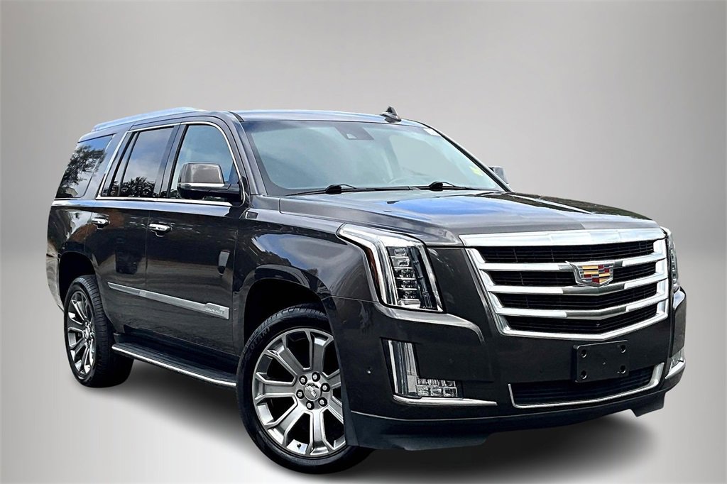2020 Cadillac Escalade Luxury's photo