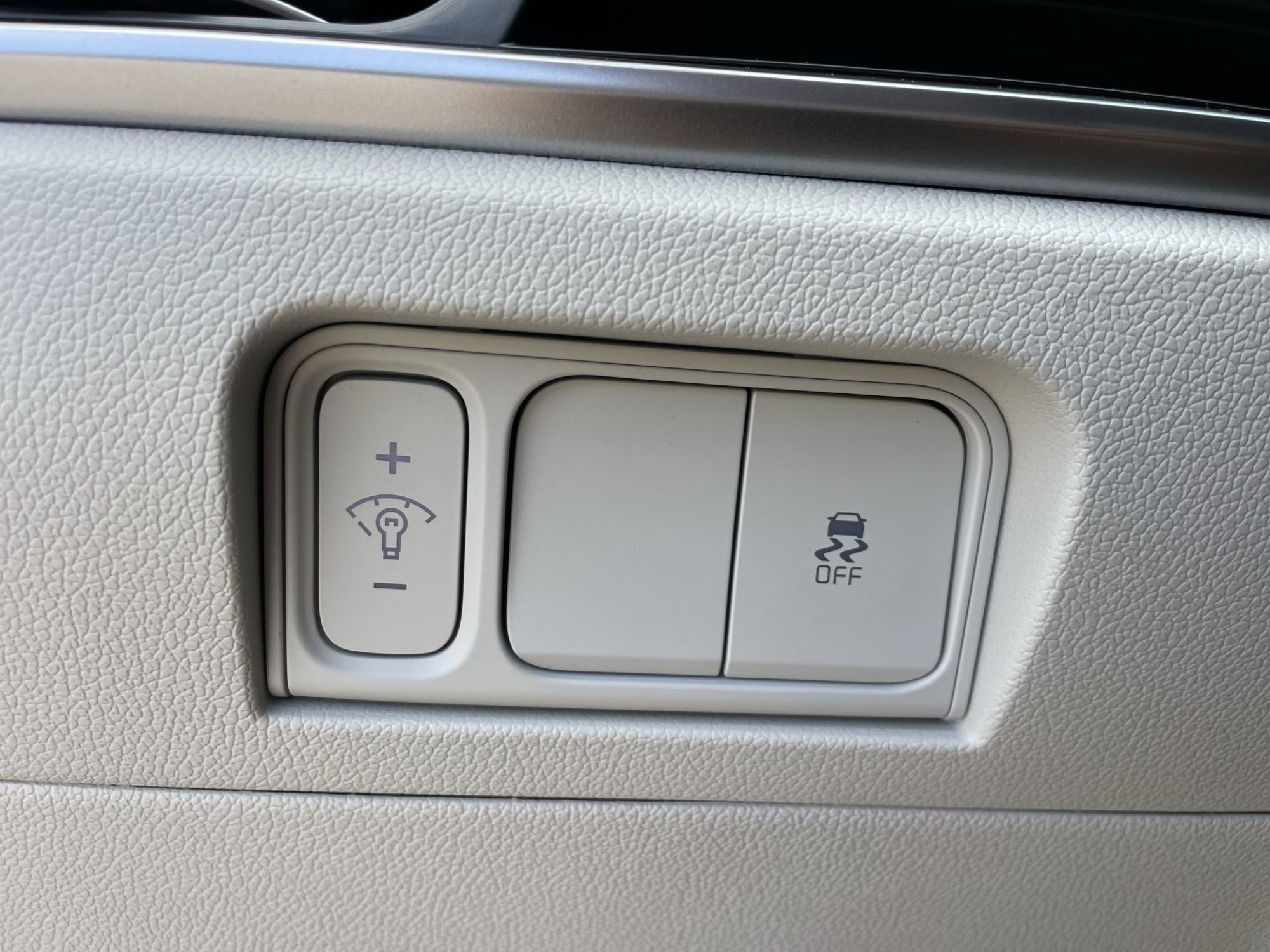 2025 Kia Sorento S photo 21