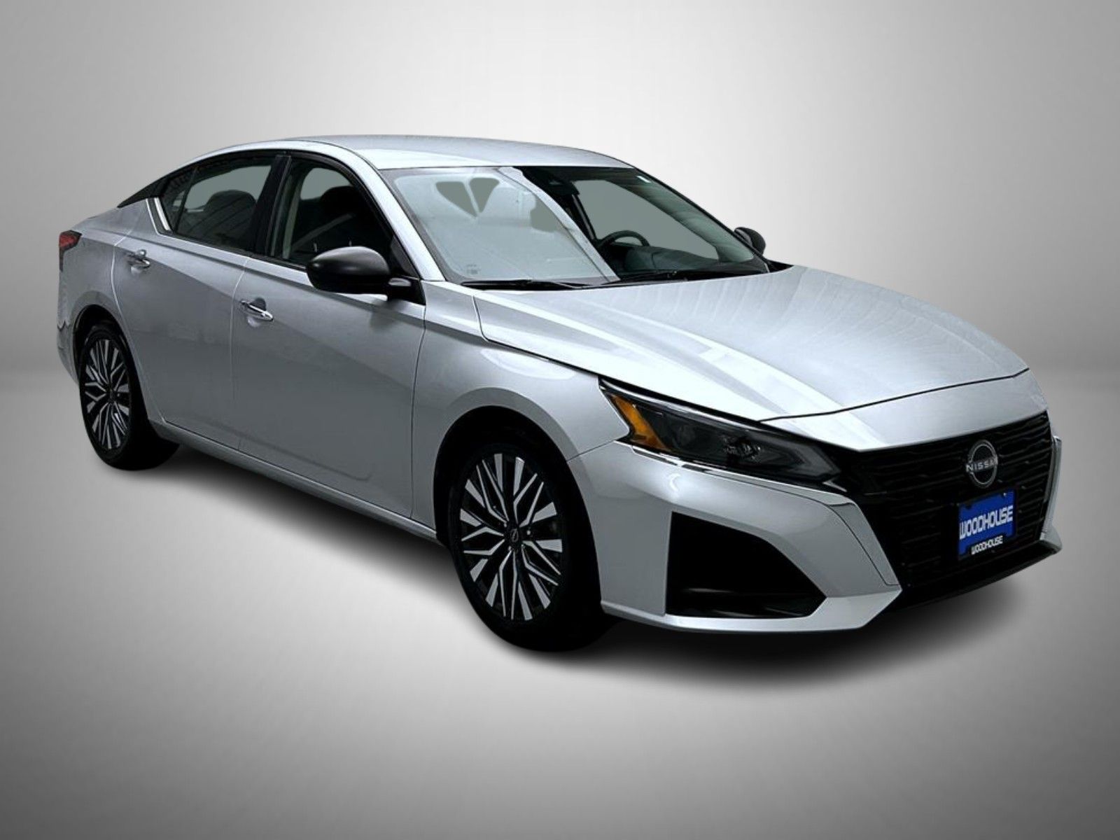 2024 Nissan Altima 2.5 SV photo 3