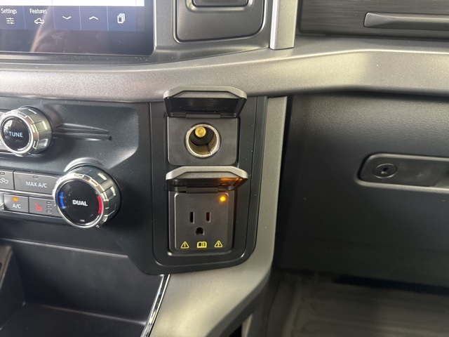 2025 Ford F-150 XLT photo 26