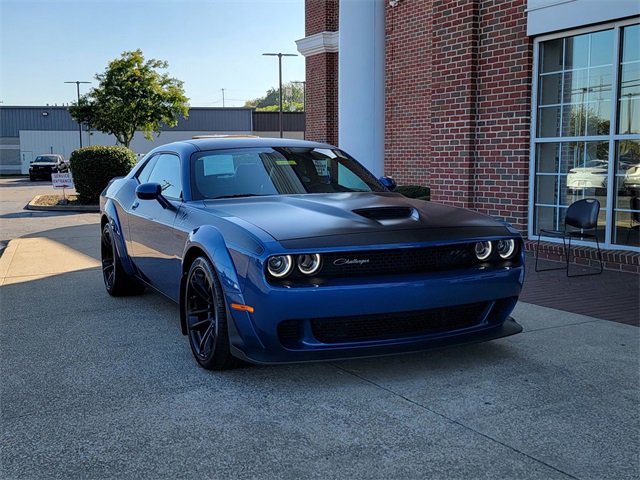 2023 Dodge Challenger R/T Scat Pack Widebody photo 3