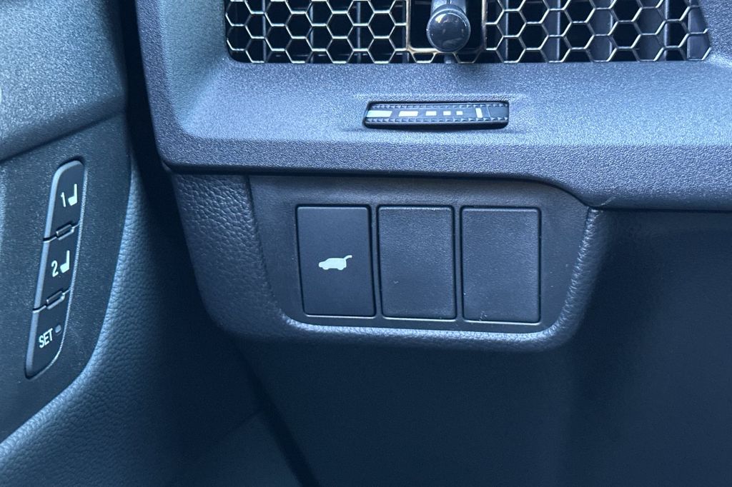 2026 Honda CR-V Hybrid Sport-L photo 27