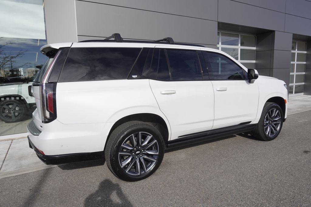 2021 Cadillac Escalade Sport photo 2