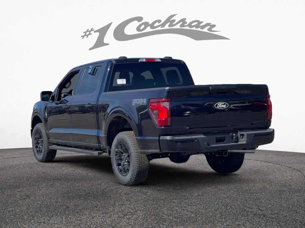 2025 Ford F-150 XLT photo 4