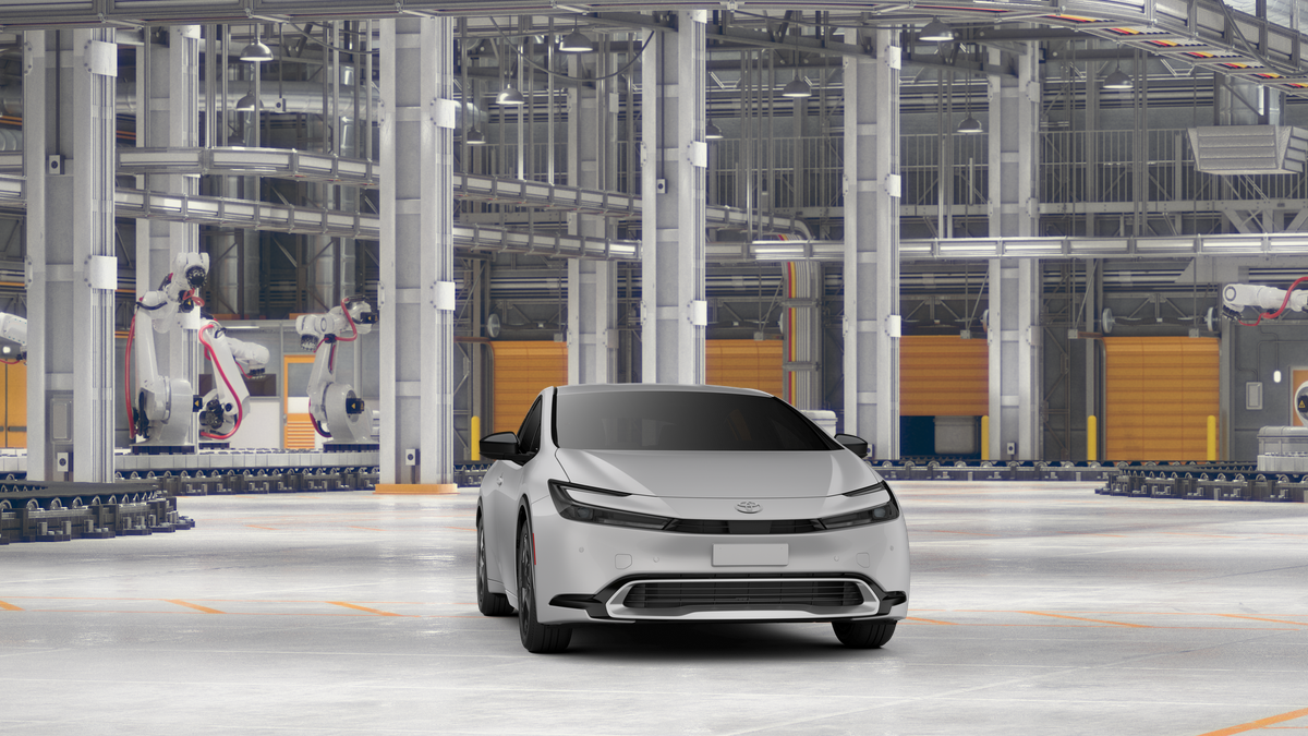 2026 Toyota Prius Plug-in Hybrid SE photo 16
