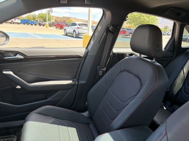 Used 2024 Pure Gray w/Deep Black Roof Volkswagen Autobahn image 28