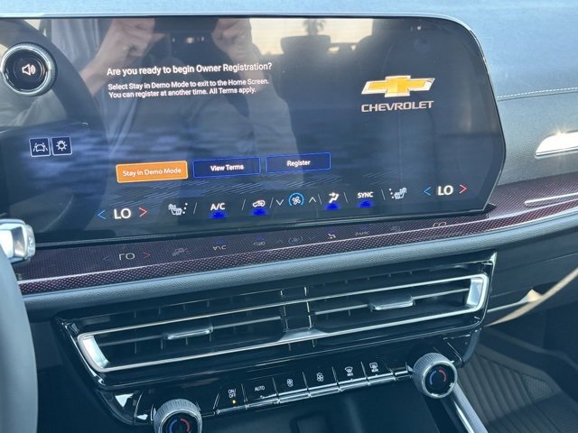 2026 Chevrolet Traverse Z71 photo 8