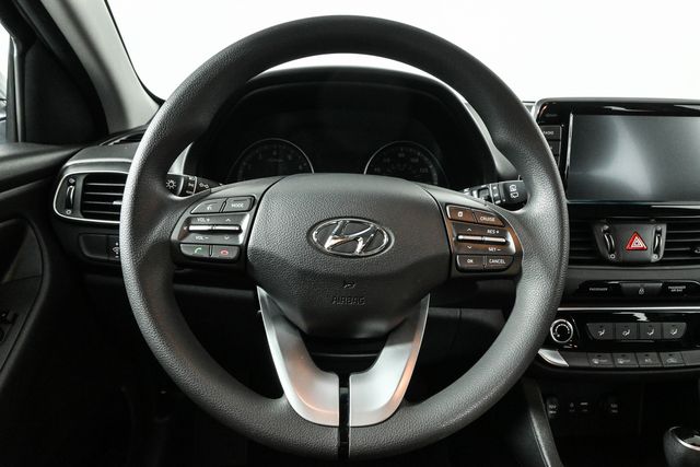 2020 Hyundai Elantra GT Base photo 9
