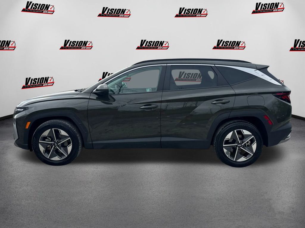 2025 Hyundai Tucson SEL photo 8