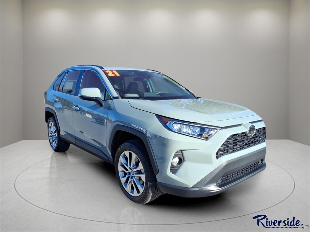 2021 Toyota RAV4 XLE Premium