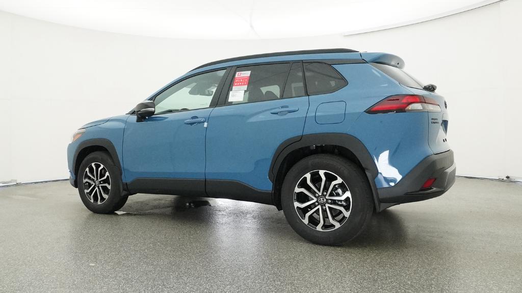 2026 Toyota Corolla Cross XLE XSE photo 10