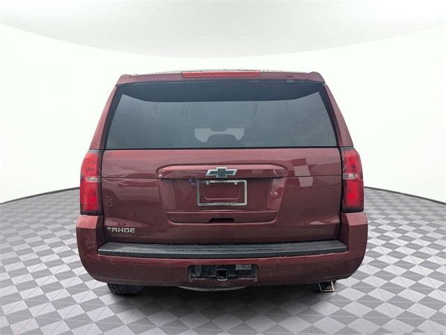 2016 Chevrolet Tahoe LT photo 4