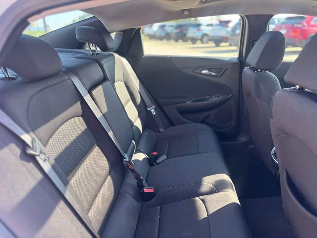 2023 Chevrolet Malibu 1LT photo 15