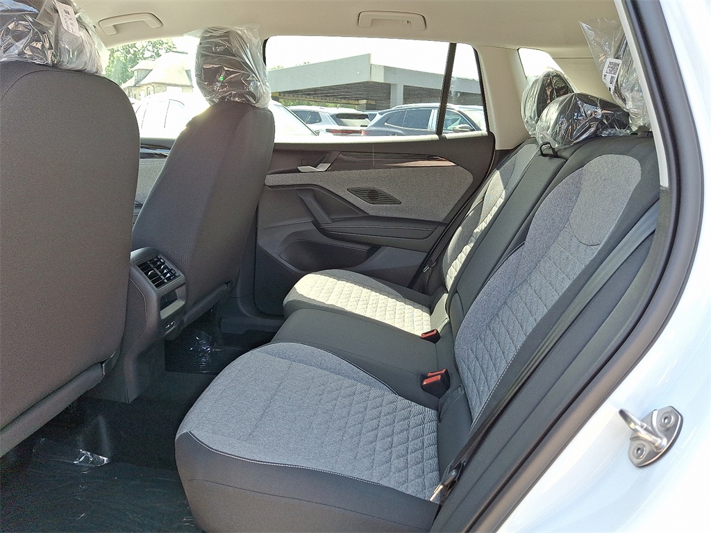 2025 Volkswagen Tiguan S photo 3