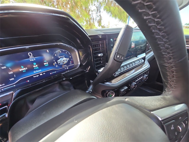 2024 Chevrolet Silverado 1500 LT photo 11