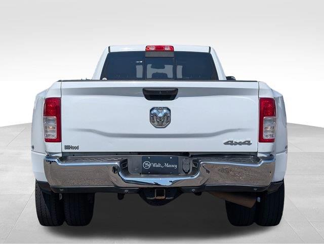 2021 Ram 3500 Tradesman photo 4