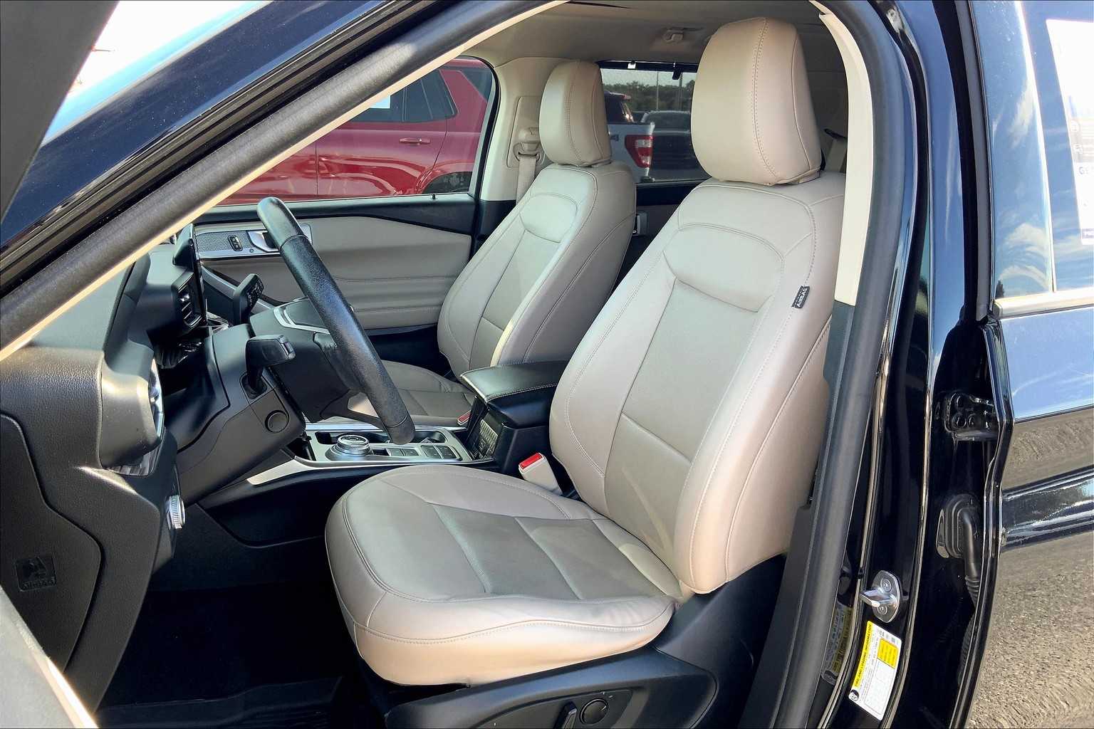 2021 Ford Explorer Limited photo 7