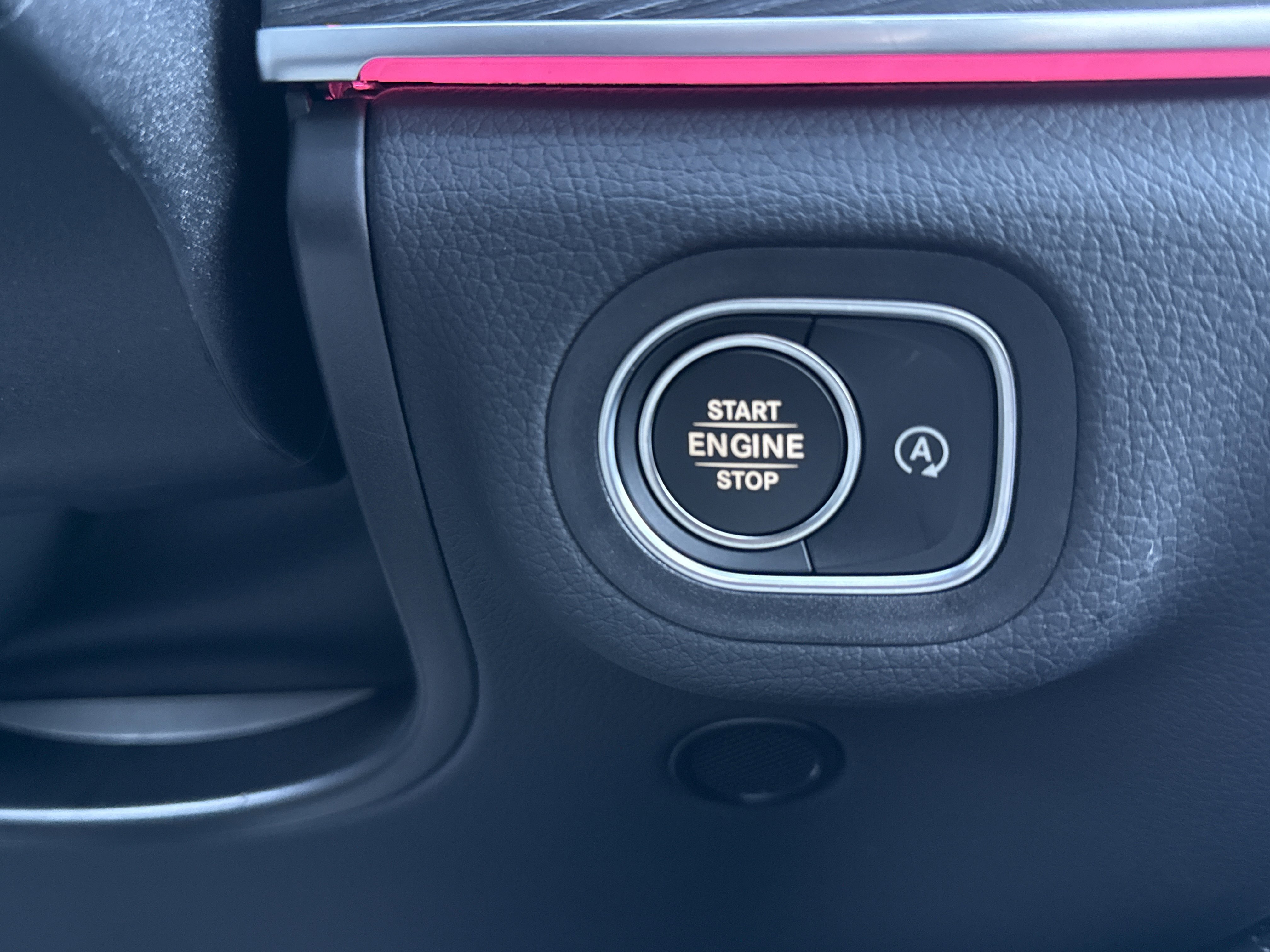 2025 Mercedes Benz GLE 350 4MATIC photo 2