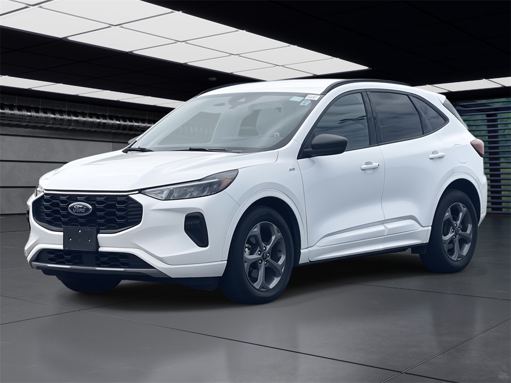 Used 2023 Ford Escape ST-Line with VIN 1FMCU0MN9PUA42298 for sale in Burns Harbor, IN